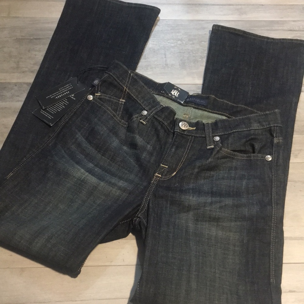 Rock & Republic Kasandra Bootcut Jeans🌟Sale🌟